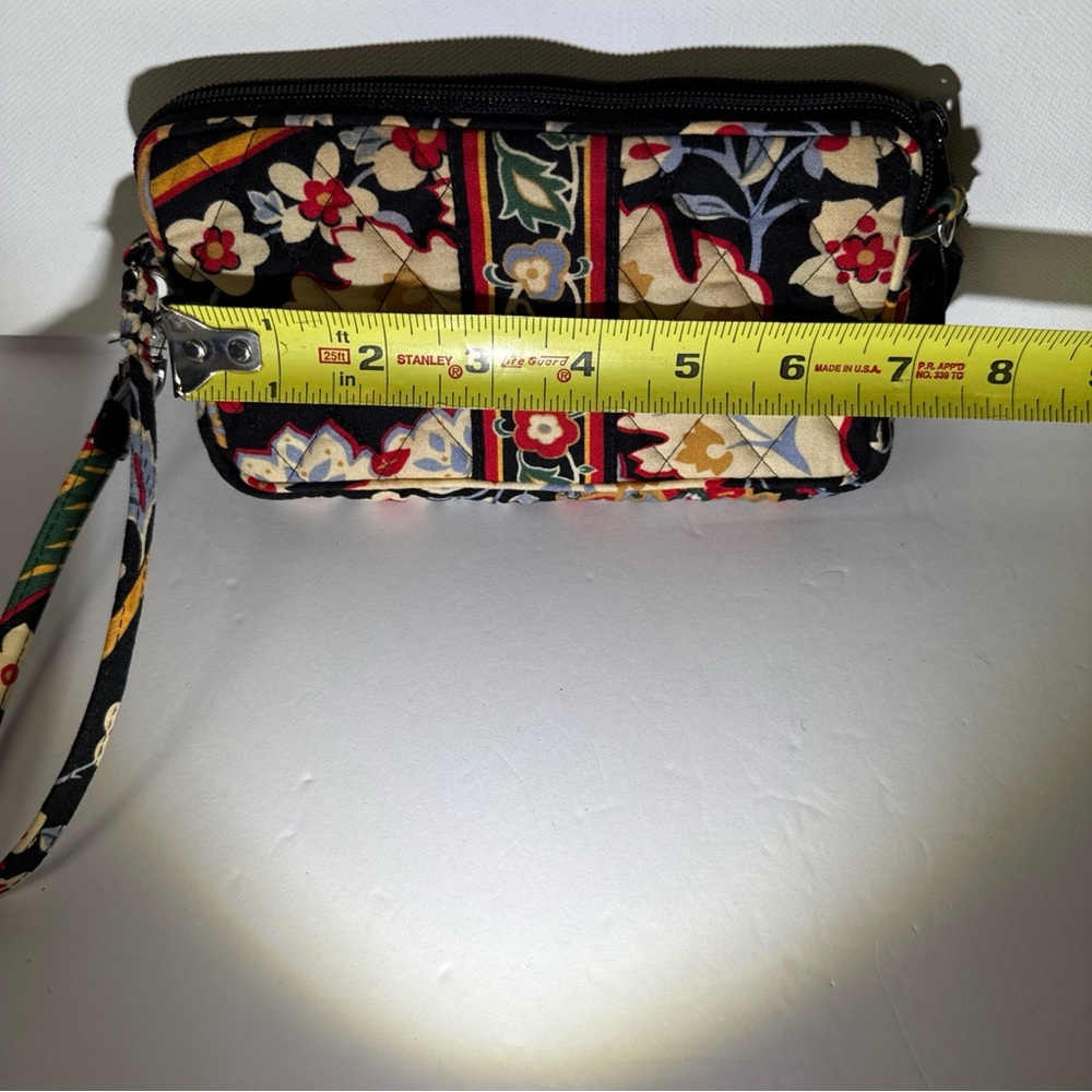 Vera Bradley Versailles Wallet or Cosmetic Bag. Pre-owned - Picture 10 of 12